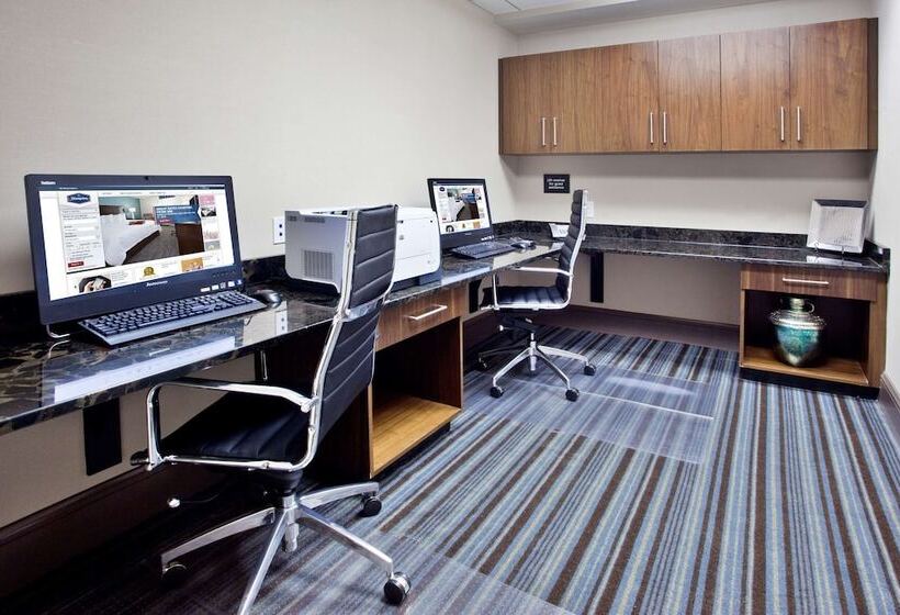 Hampton Inn & Suites Chapel Hillcarrboro/downtown