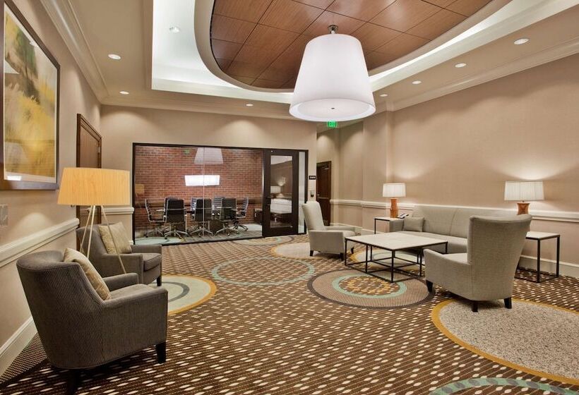 Hampton Inn & Suites Chapel Hillcarrboro/downtown