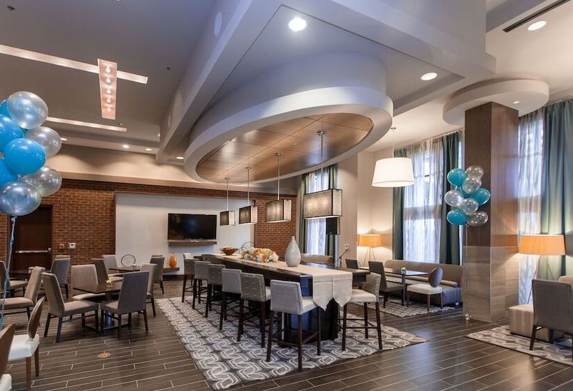 Hampton Inn & Suites Chapel Hillcarrboro/downtown