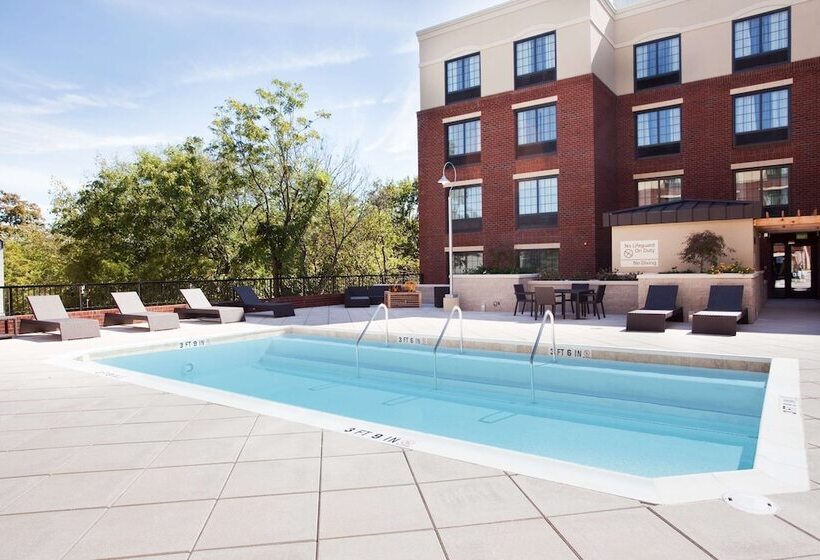 Hampton Inn & Suites Chapel Hillcarrboro/downtown