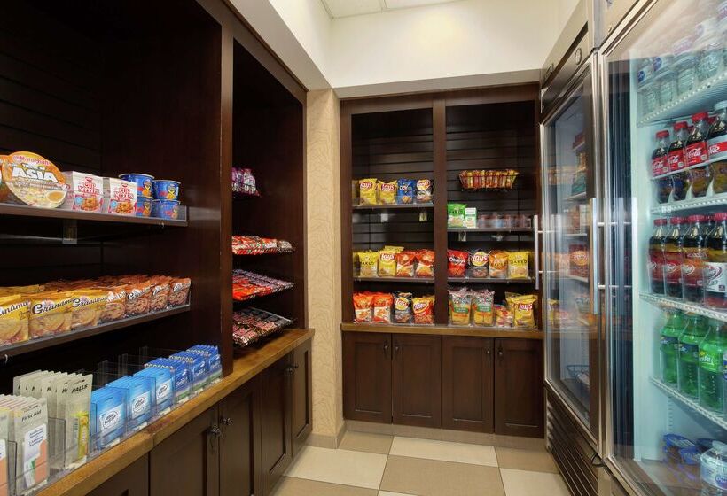 Hampton Inn & Suites I35/mulvane