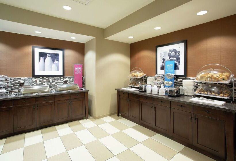 Hampton Inn & Suites I35/mulvane