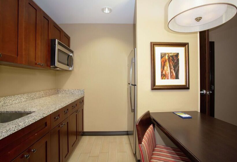 Hampton Inn & Suites I35/mulvane