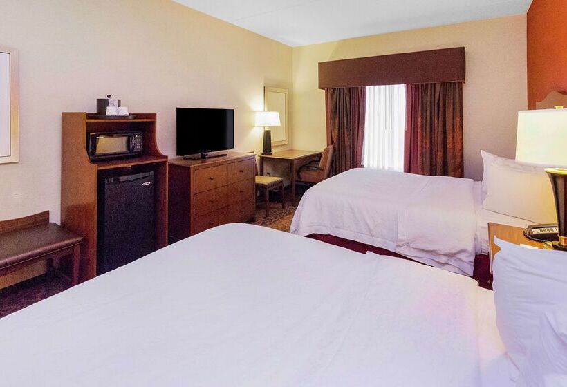 Hampton Inn Waynesburg