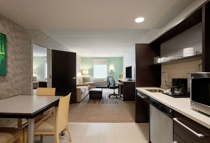Home2 Suites By Hilton Philadelphia  Convention Center, Pa
