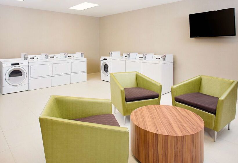 Homewood Suites By Hilton Dallas Downtown, Tx