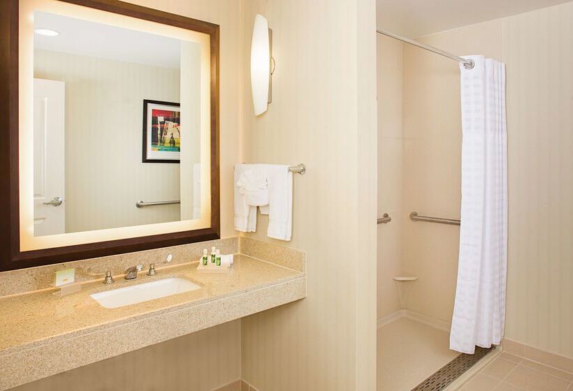 Homewood Suites By Hilton Dallas Downtown, Tx