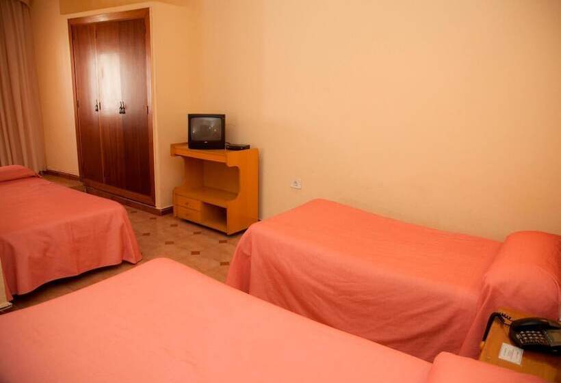 Hostal Paris