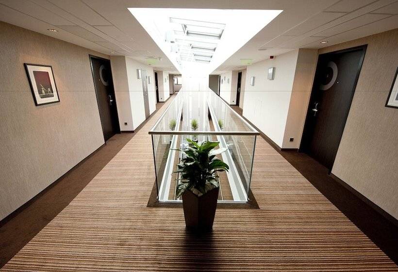 בית מלון כפרי Abacus Business & Wellness