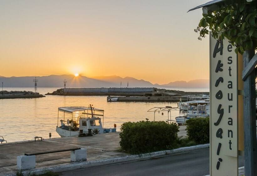 Akroyali Hotel & Villas