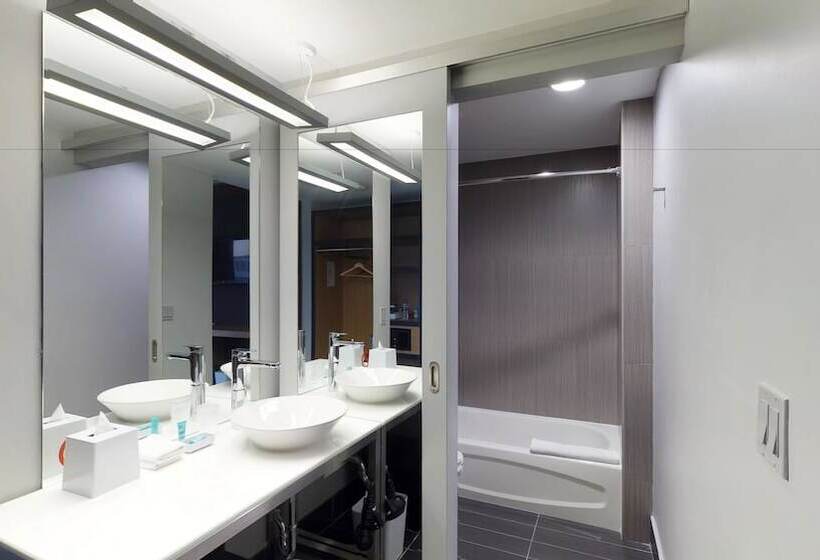 فندق Aloft Miami  Brickell