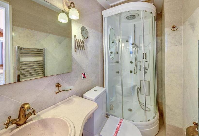 هتل Apollonion Palace