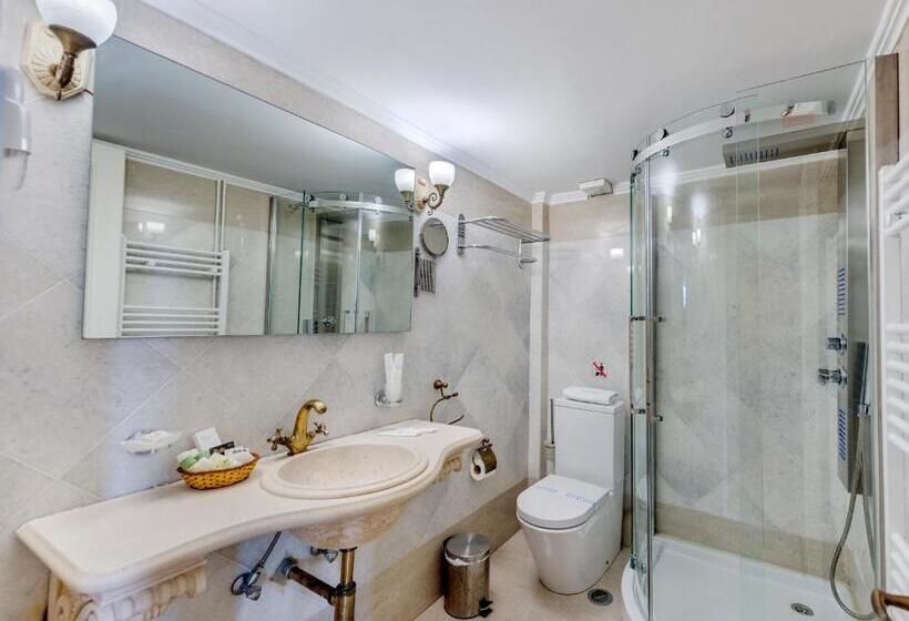 هتل Apollonion Palace