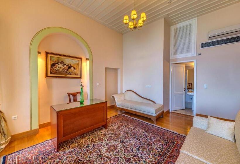 هتل Apollonion Palace