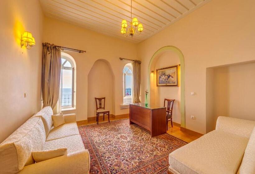 هتل Apollonion Palace