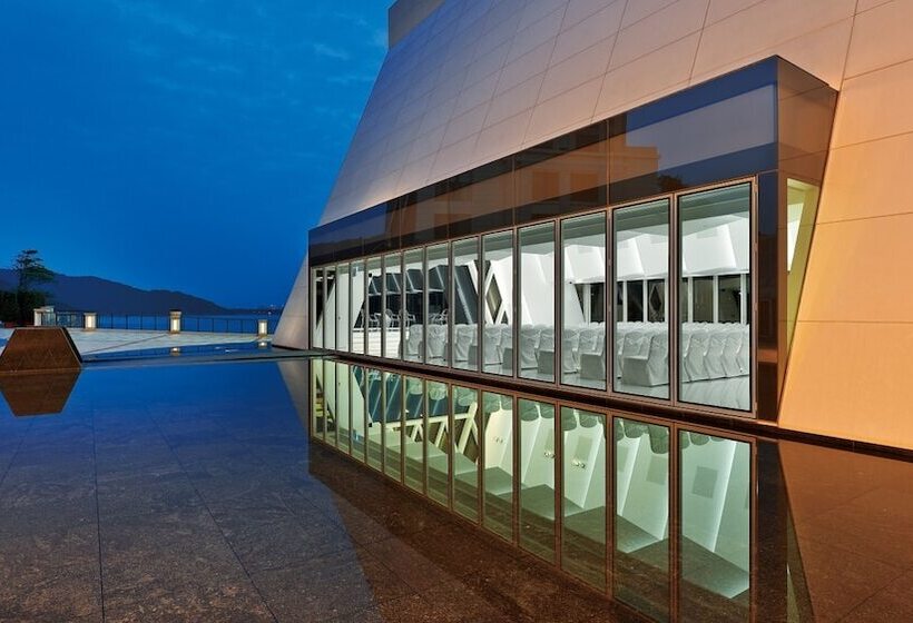 هتل Auberge Discovery Bay Hong Kong