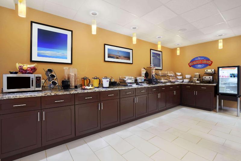 호텔 Baymont By Wyndham Hobbs