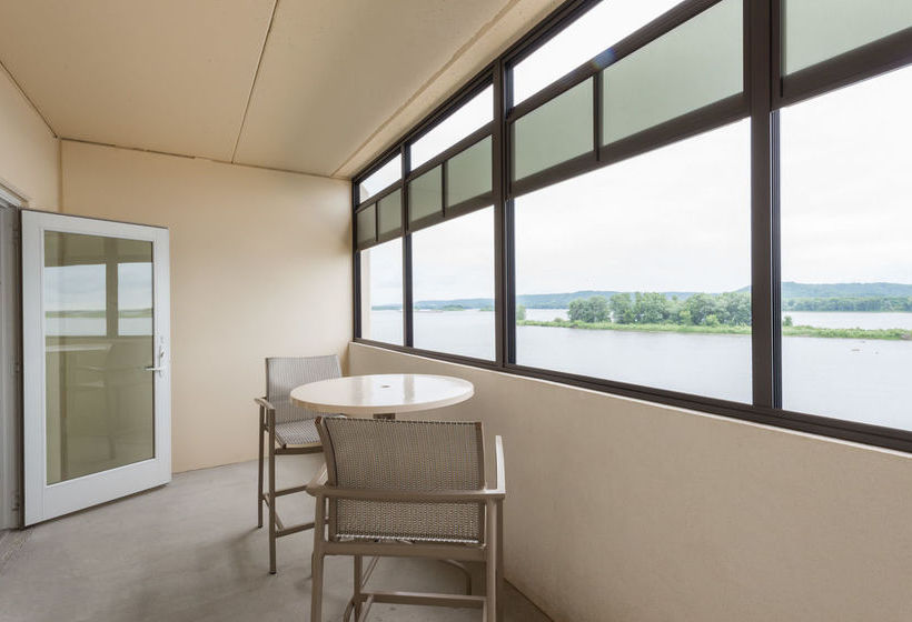 فندق Baymont By Wyndham Bellevue