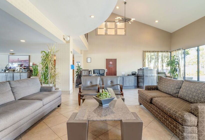 فندق Best Western Plus Bayside