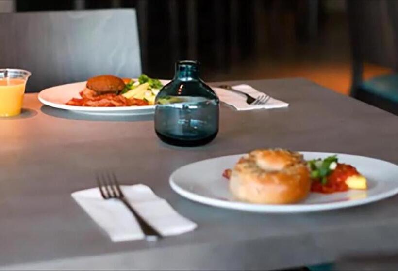 فندق Best Western Plus Bayside