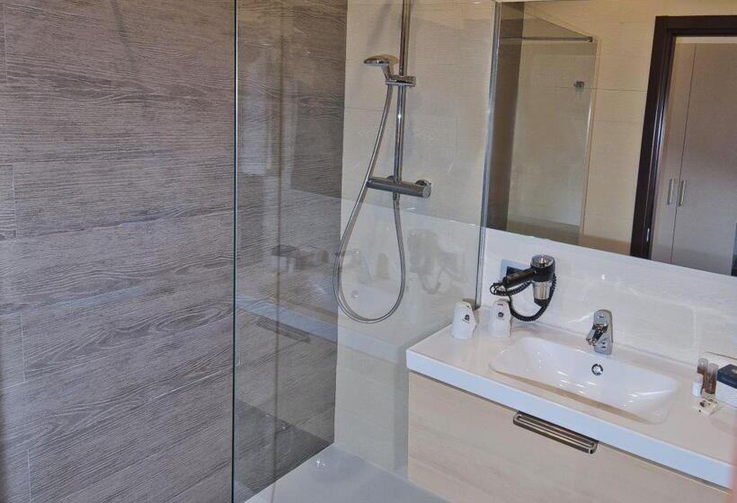 Best Western Plus Hotel Modena Resort