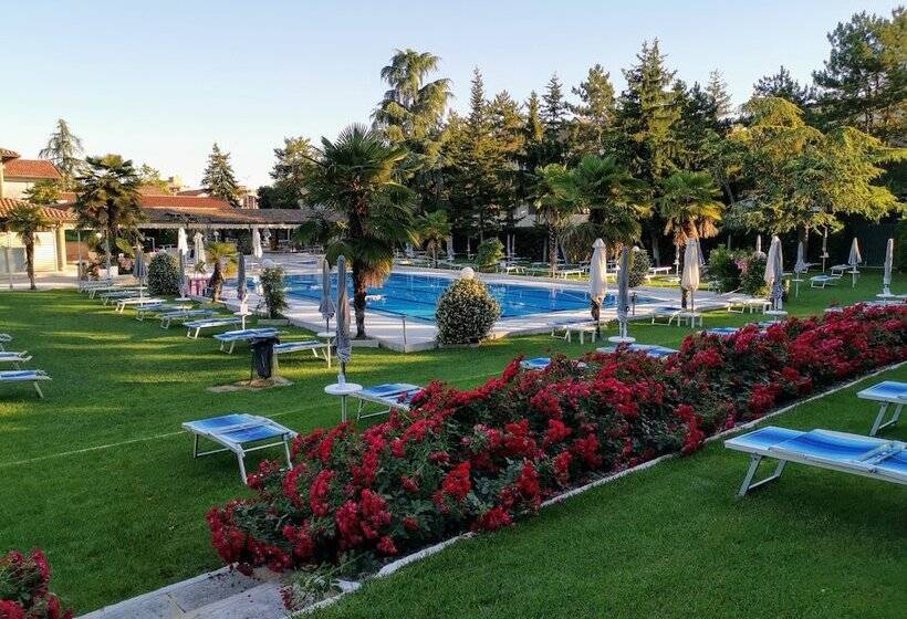 Best Western Plus Hotel Modena Resort