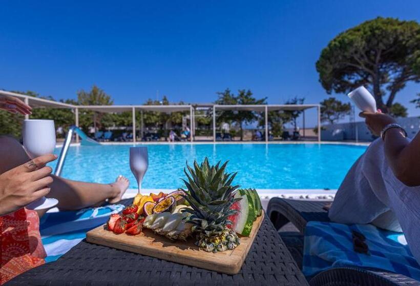 Отель Buka Sandy Beach