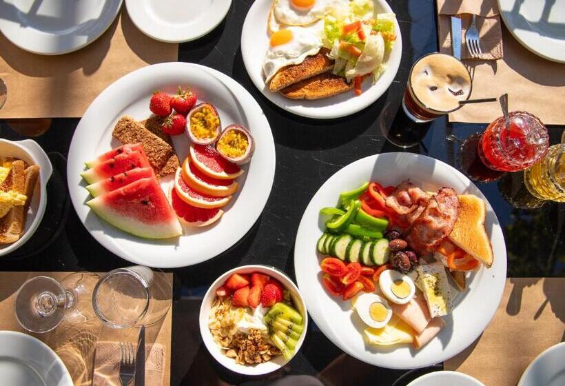 Отель Buka Sandy Beach