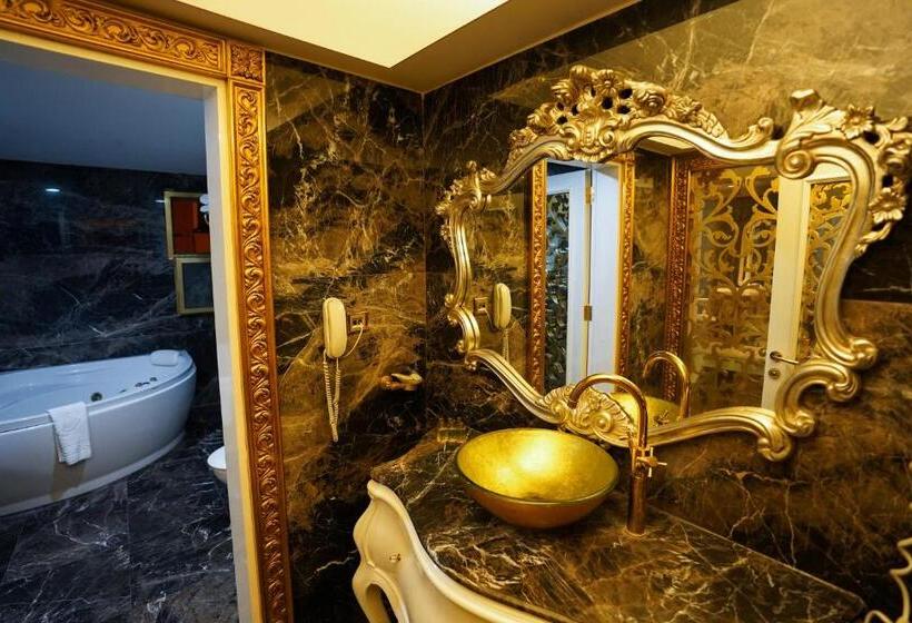 ホテル Buyuk Hamit