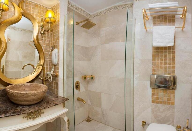 ホテル Buyuk Hamit