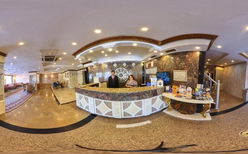 ホテル Buyuk Hamit