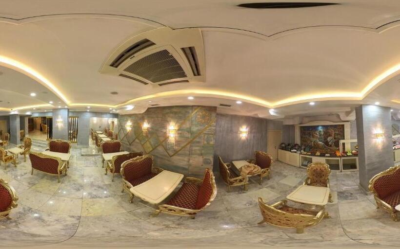 ホテル Buyuk Hamit