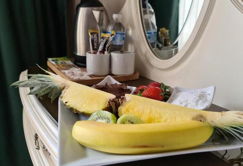 ホテル Buyuk Hamit