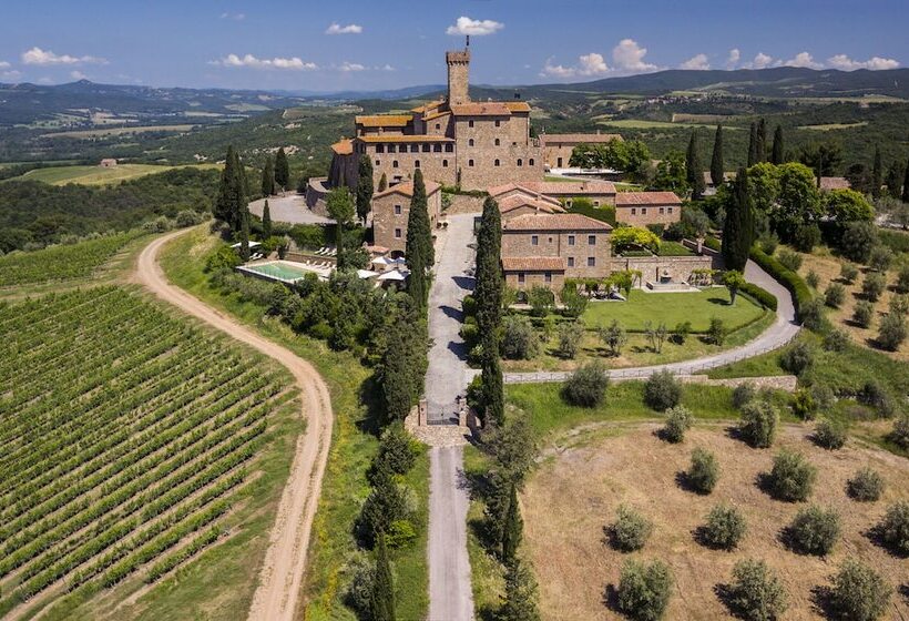 ホテル Castello Banfi   Il Borgo