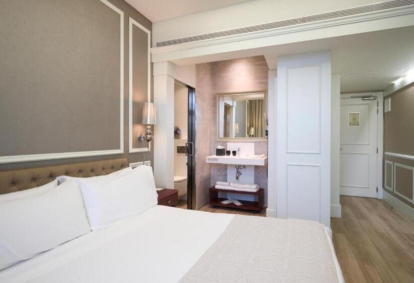 Отель Catalonia Passeig de Gràcia 4* Sup