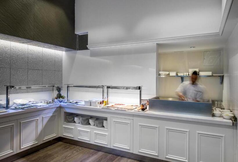 Отель Catalonia Passeig de Gràcia 4* Sup