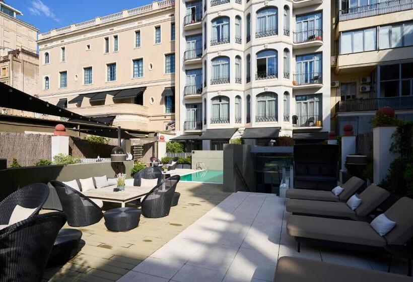 Отель Catalonia Passeig de Gràcia 4* Sup