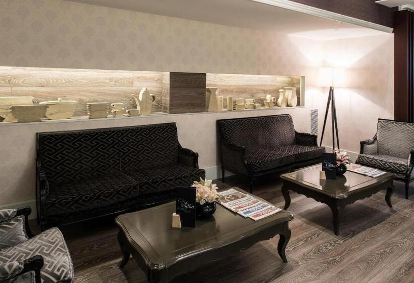 Отель Catalonia Passeig de Gràcia 4* Sup