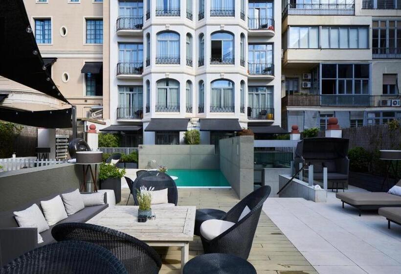 Отель Catalonia Passeig de Gràcia 4* Sup