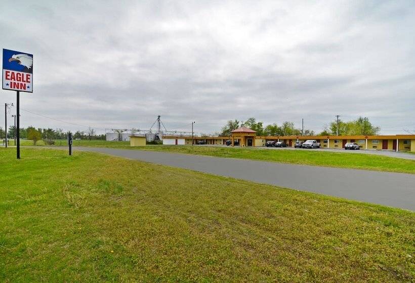 فندق Charleston Eagle Inn