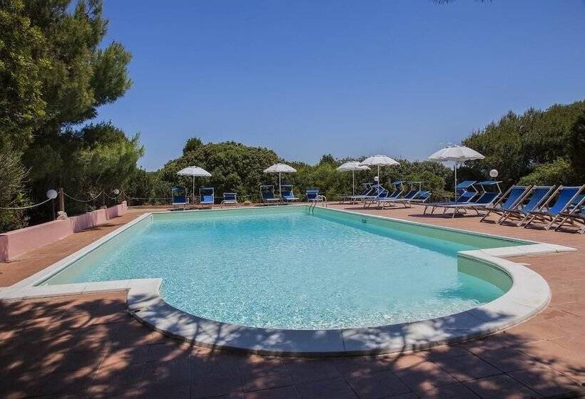 فندق Club Mezzaluna