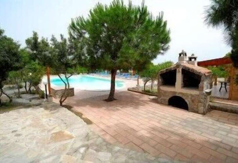 فندق Club Mezzaluna