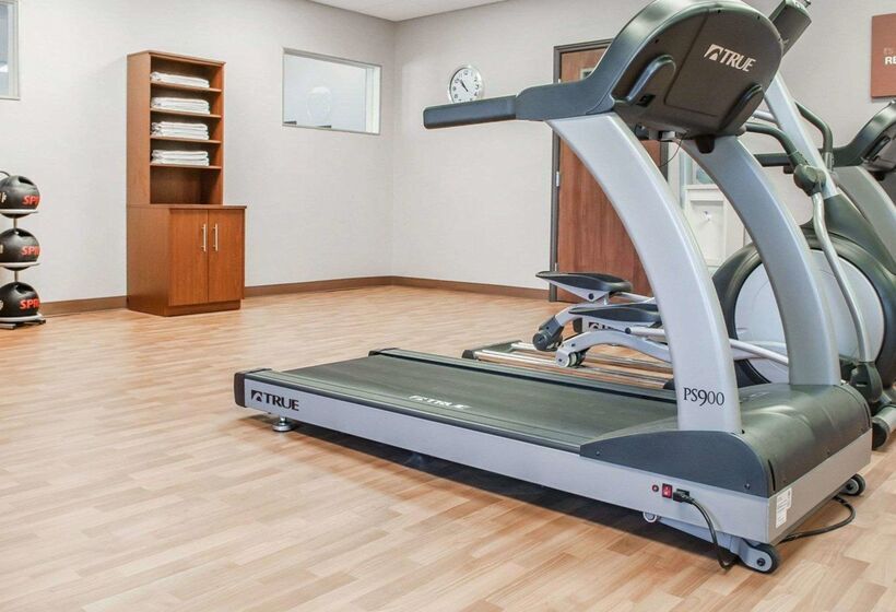 فندق Comfort Suites Farmington