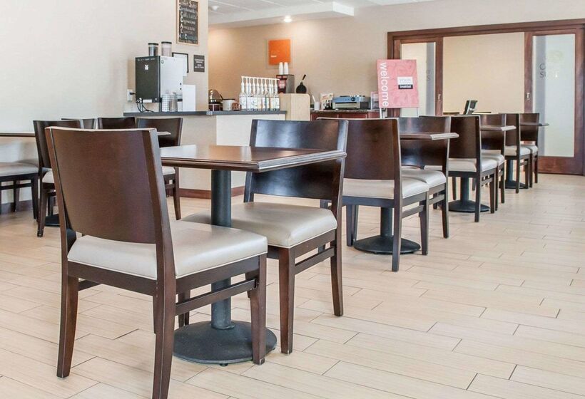 فندق Comfort Suites Farmington