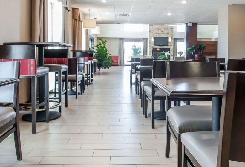 فندق Comfort Suites Farmington