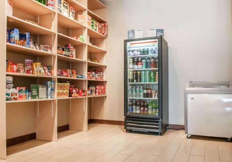 فندق Comfort Suites Farmington