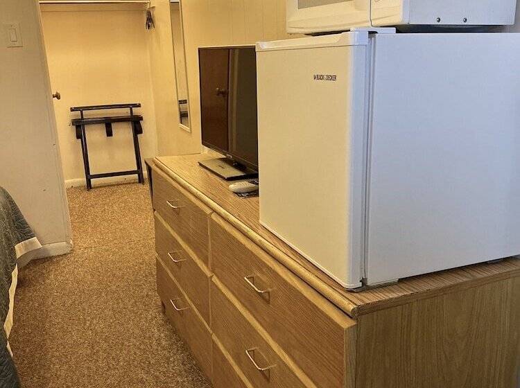 בית מלון כפרי Country Place Inn And Suites