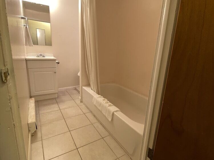 בית מלון כפרי Country Place Inn And Suites