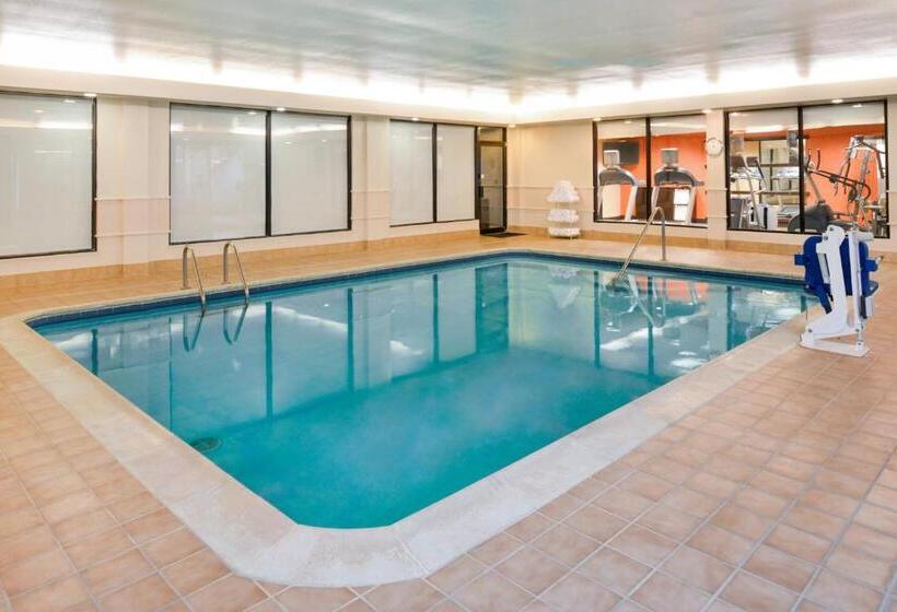 호텔 Courtyard Beaumont