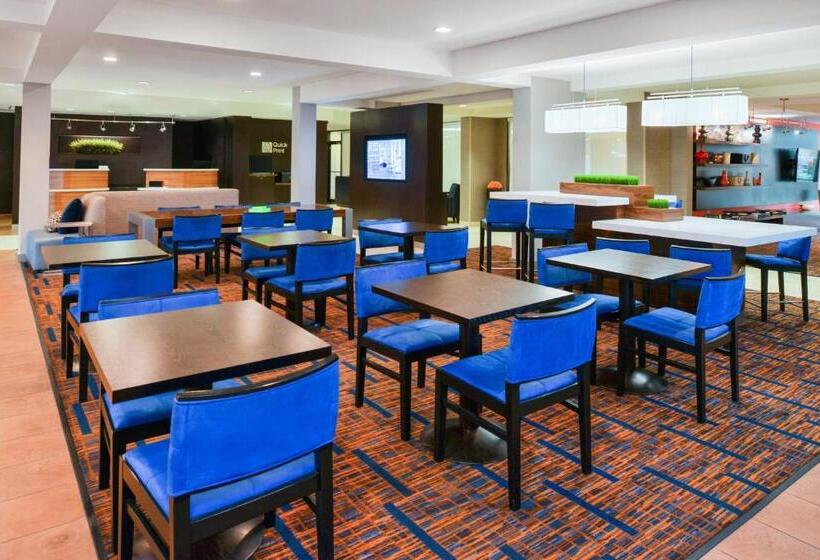 호텔 Courtyard Beaumont